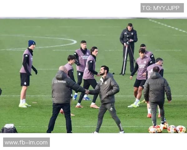 巴尔达诺称阿韦洛亚执教皇马提升球队纪律性与专注度 巴尔达诺称阿韦洛亚执教皇马提升球队纪律性与专注度